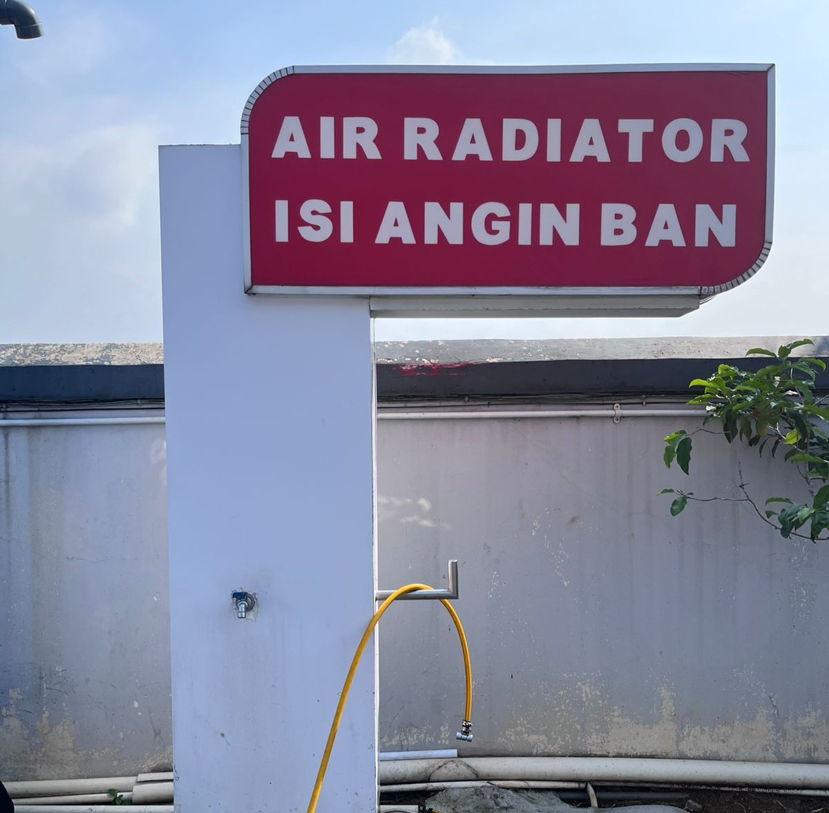 AIR RADIATOR DAN ISI ANGIN BAN GRATIS